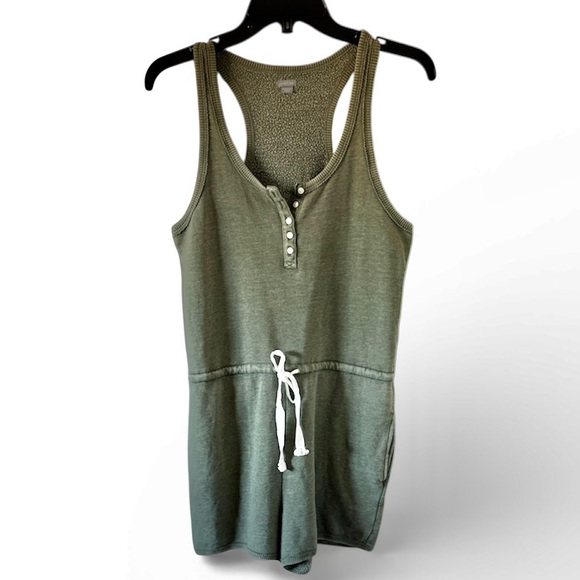 Aerie Women’s Olive Green Cotton Blend sleeveless Henley Romper XS - Picture 2 of 16